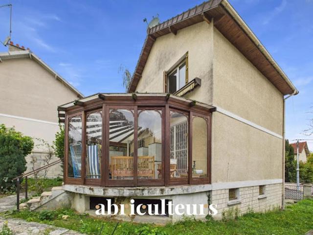 Vente Appartement 5 pièces 76.66 m2 Villemomble