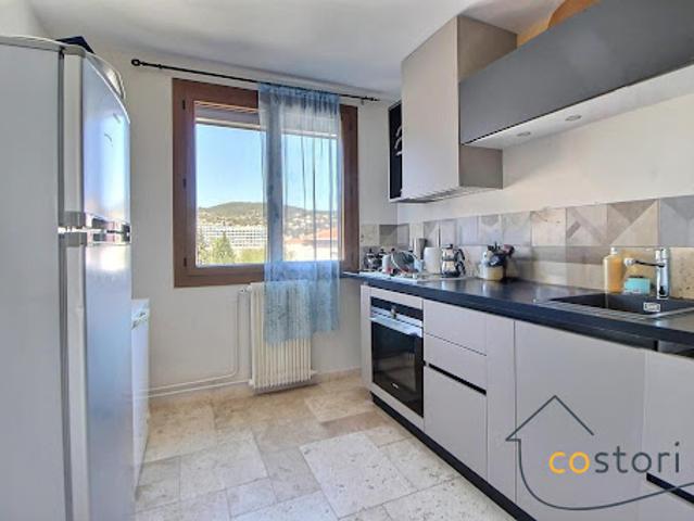 Vente Appartement 5 pièces 76 m2 Draguignan