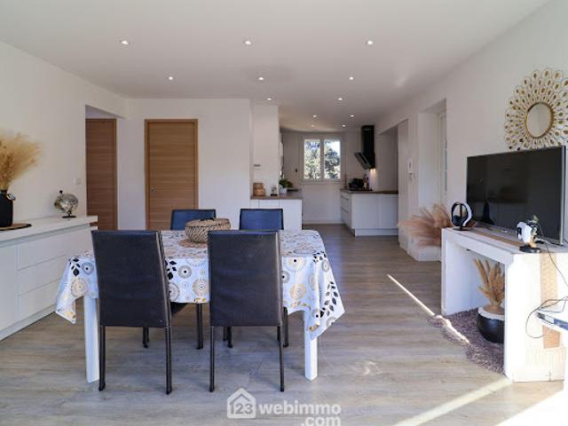 Vente Appartement 5 pièces 79 m2 Marseille 9ème
