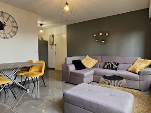 Vente Appartement 5 pièces 83 m2 Reims