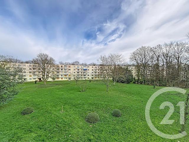 Vente Appartement 5 pièces 81.28 m2 Versailles