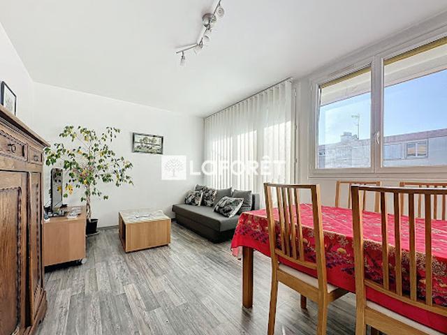 Vente Appartement 5 pièces 82.7 m2 Le Plessis Robinson