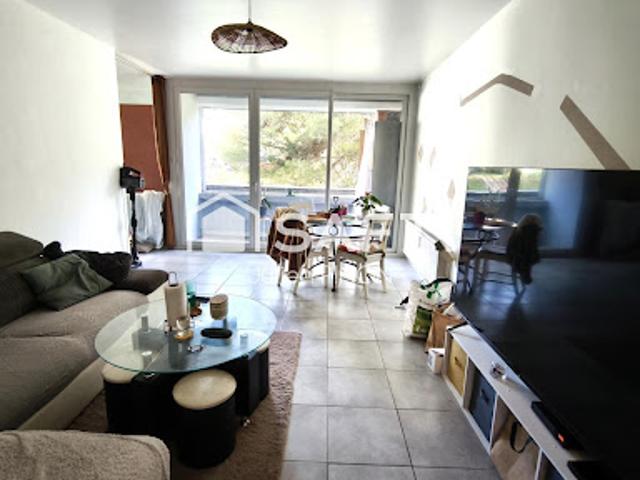 Vente Appartement 5 pièces 85 m2 Apt