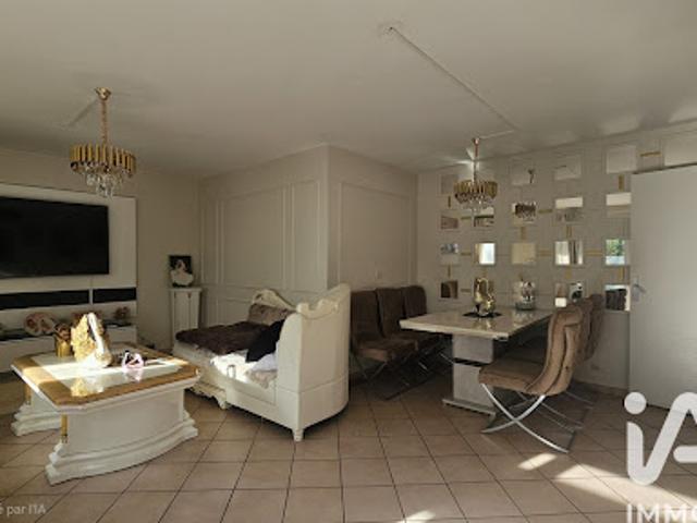 Vente Appartement 5 pièces 85 m2 Saint Thibault des Vignes