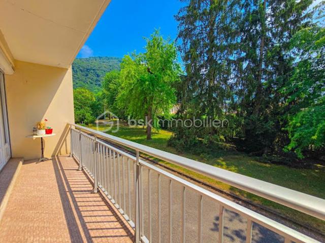 Vente Appartement 5 pièces 86.63 m2 Saint martin d'heres