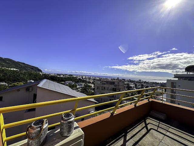 Vente Appartement 5 pièces 86 m2 Saint Denis