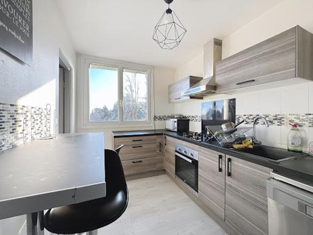 Vente Appartement 5 pièces 88 m2 Pau