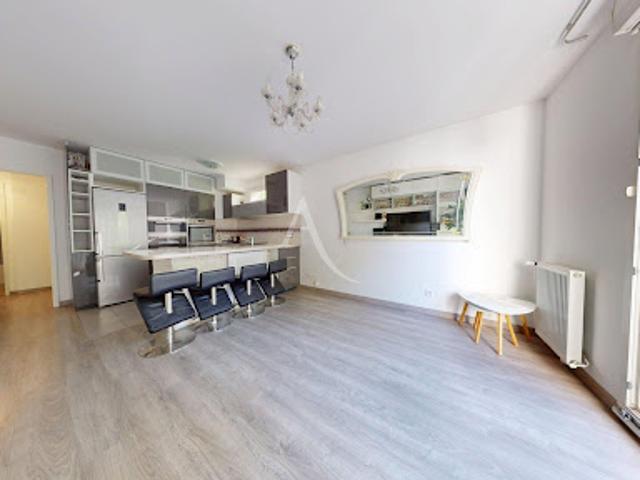 Vente Appartement 5 pièces 89.68 m2 Vitry sur Seine