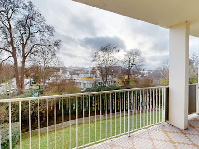 Vente Appartement 5 pièces 93.96 m2 Evreux