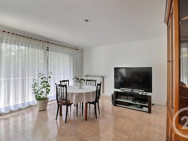 Vente Appartement 5 pièces 93.14 m2 Tremblay en France