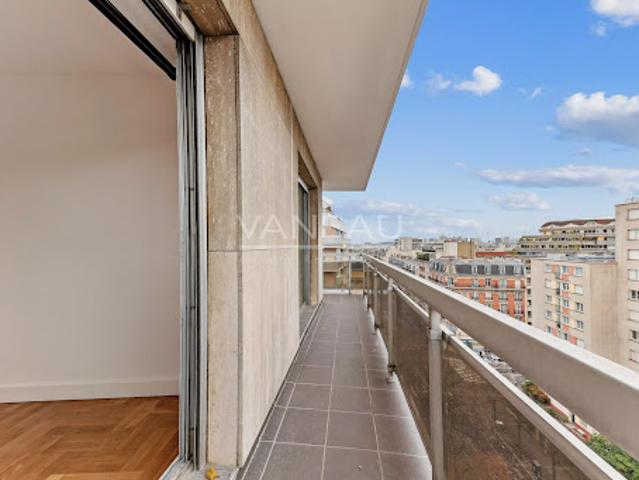 Vente Appartement 5 pièces 90.74 m2 Paris 15ème