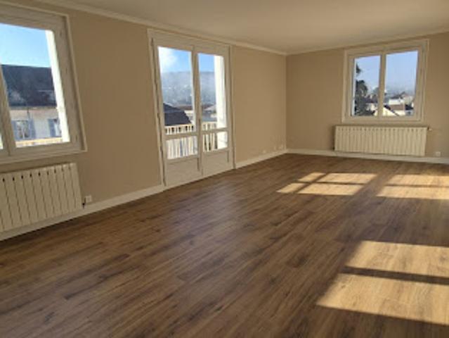 Vente Appartement 5 pièces 90 m2 Lons le Saunier