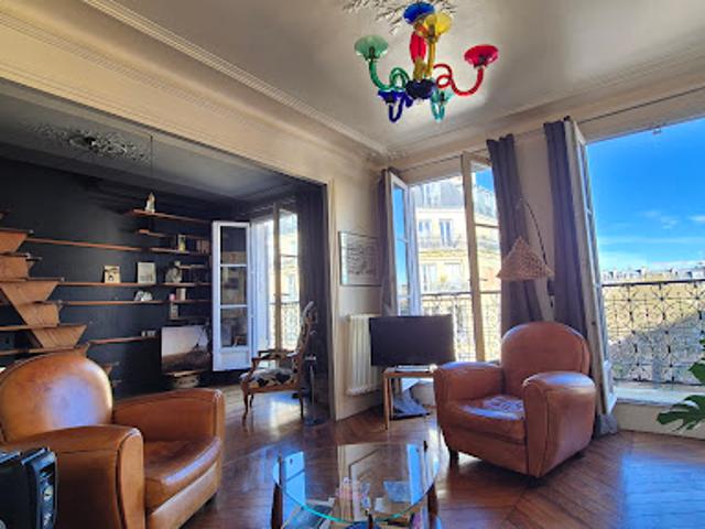 Vente Appartement 5 pièces 90 m2 Paris 18ème