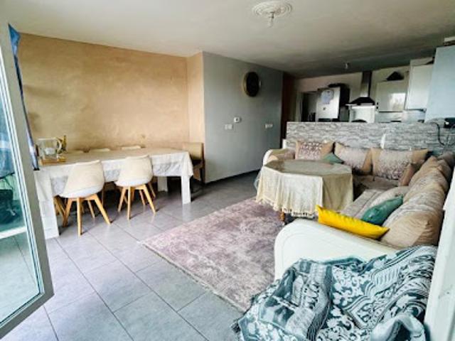 Vente Appartement 5 pièces 91 m2 Stains