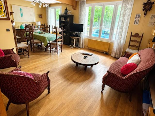 Vente Appartement 5 pièces 92.9 m2 Paris 20ème