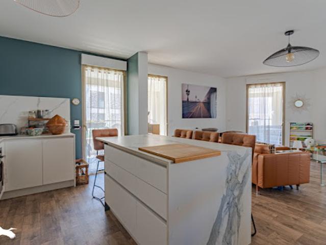 Vente Appartement 5 pièces 92 m2 Bordeaux