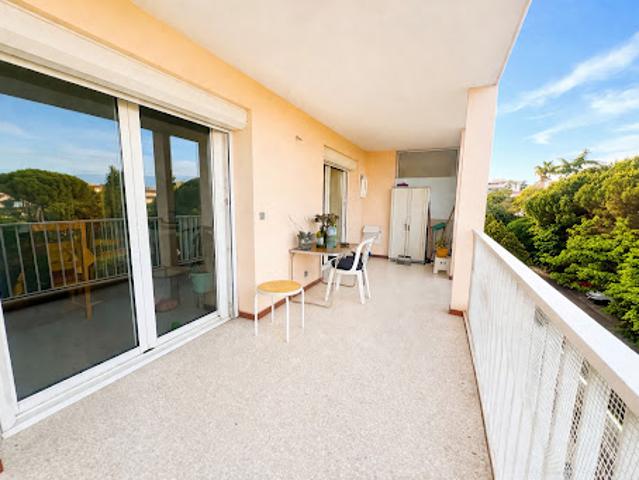 Vente Appartement 5 pièces 97 m2 Cannes