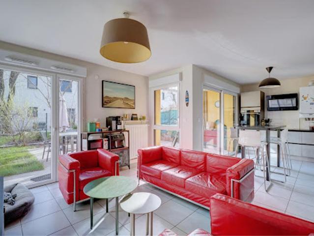 Vente Appartement 5 pièces 97 m2 Francheville