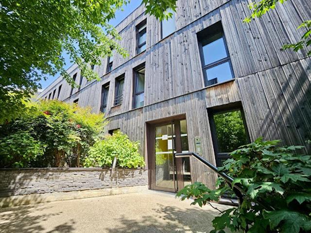 Vente Appartement 5 pièces 94.4 m2 Montreuil