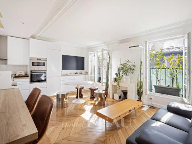 Vente Appartement 5 pièces 95.6 m2 Paris 9ème
