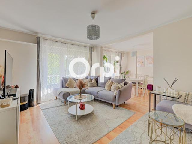 Vente Appartement 5 pièces 95.32 m2 Rosny sous Bois