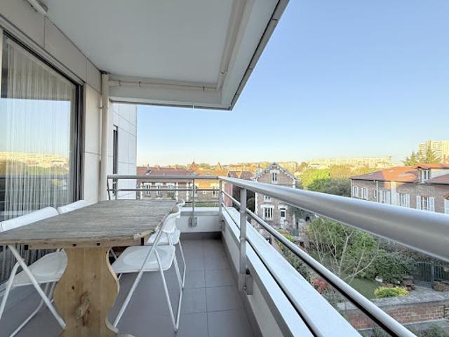Vente Appartement 5 pièces 95 m2 Vanves