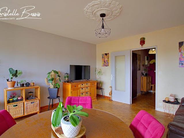 Vente Appartement 5 pièces 95 m2 Villecresnes