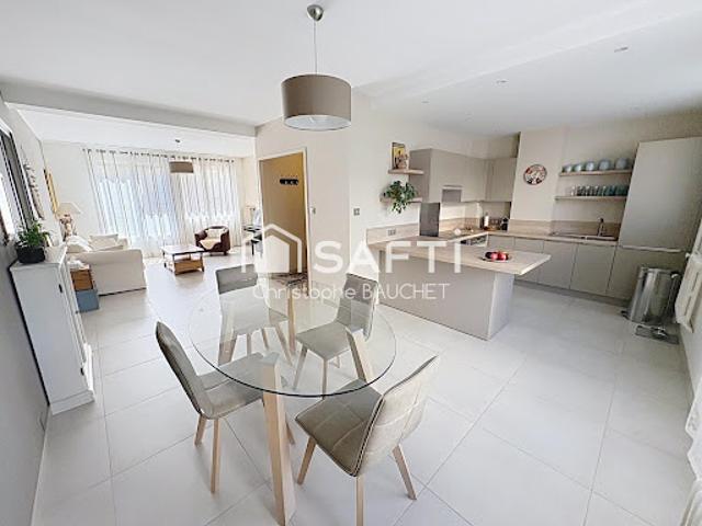 Vente Appartement 5 pièces 95 m2 Bourg en Bresse
