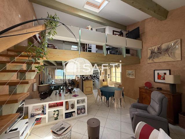 Vente Appartement 5 pièces 95 m2 Callas