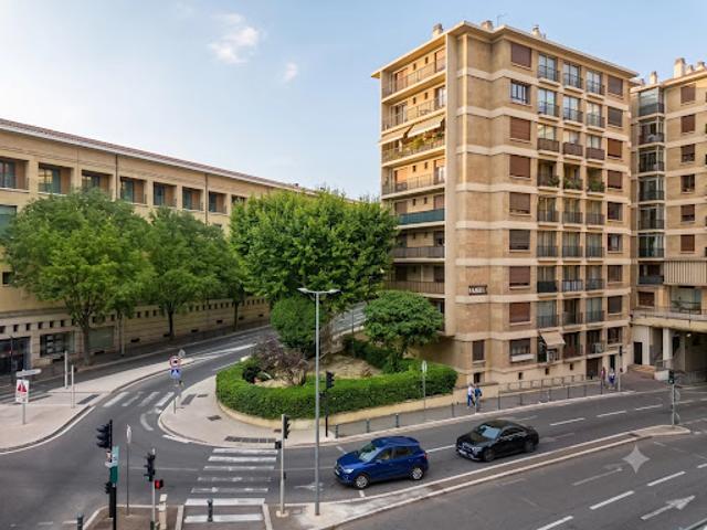 Vente Appartement 5 pièces 96 m2 Aix en Provence