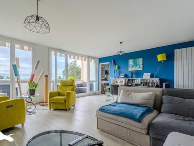 Vente Appartement 5 pièces 96 m2 Gradignan