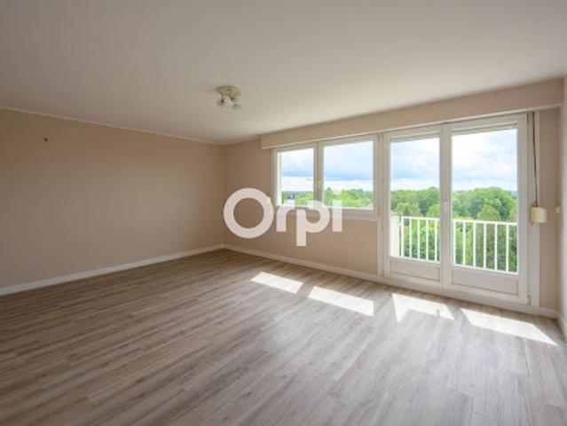 Vente Appartement 5 pièces 99 m2 Douai