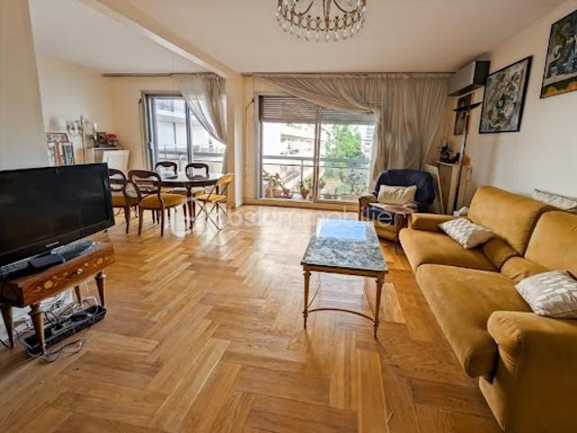 Vente Appartement 5 pièces 99 m2 Paris 11ème