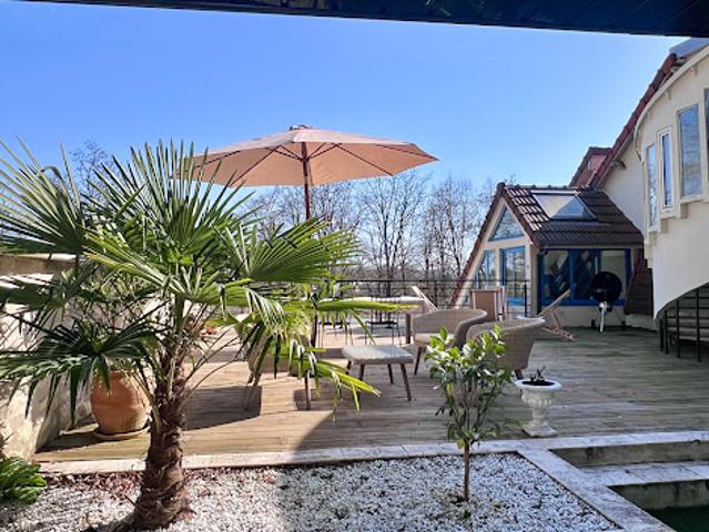 Vente Appartement 5 pièces 230 m2 Nevers
