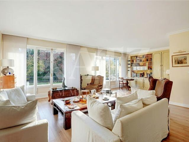 Vente Appartement 5 pièces 100.47 m2 Vaucresson