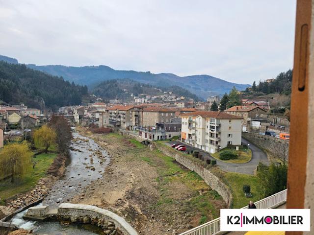 Vente Appartement 5 pièces 100.9 m2 Le Cheylard