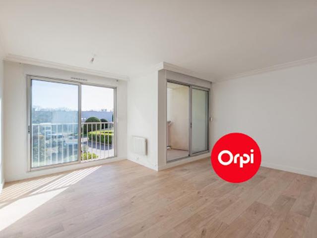 Vente Appartement 5 pièces 100 m2 Saint Priest