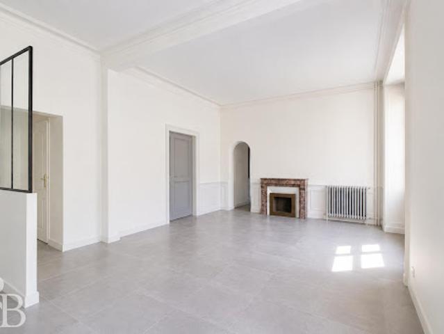 Vente Appartement 5 pièces 101.8 m2 Vannes