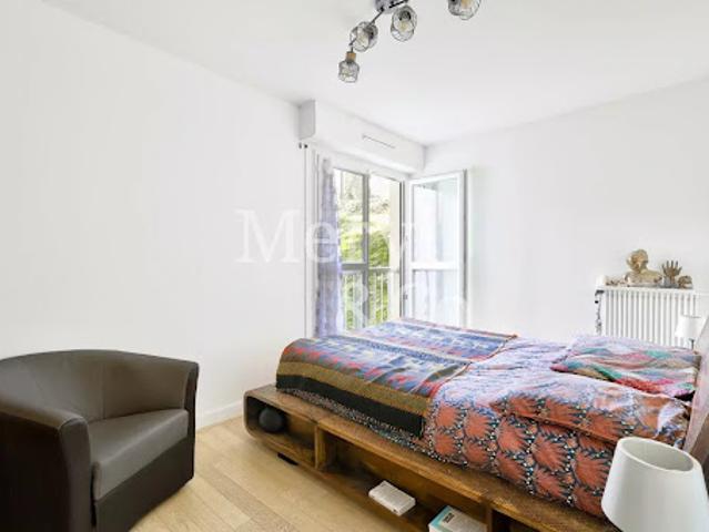 Vente Appartement 5 pièces 101.96 m2 Le Plessis Robinson