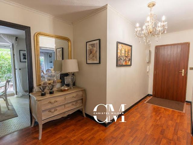 Vente Appartement 5 pièces 101 m2 Bordeaux