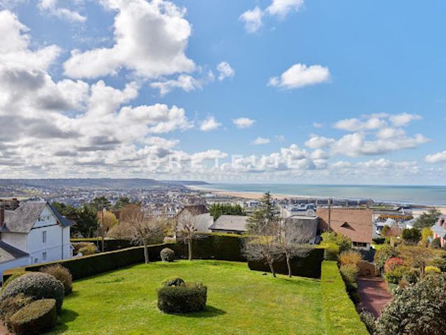 Vente Appartement 5 pièces 101 m2 Trouville sur Mer