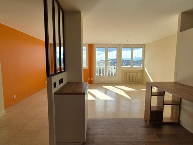 Vente Appartement 5 pièces 102.32 m2 Saint Etienne