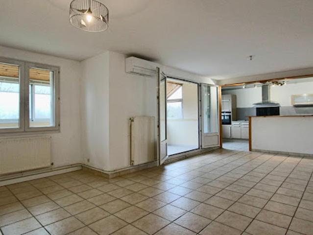 Vente Appartement 5 pièces 102 m2 Oullins