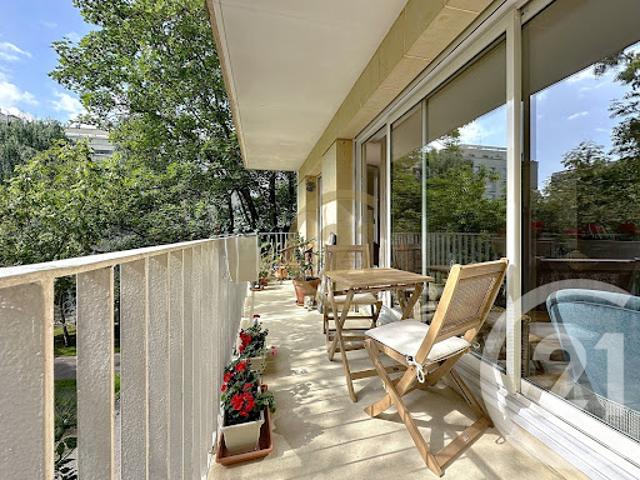 Vente Appartement 5 pièces 102 m2 Versailles