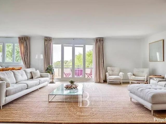 Vente Appartement 5 pièces 103.67 m2 Versailles