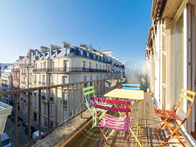 Vente Appartement 5 pièces 105.36 m2 Paris 16ème