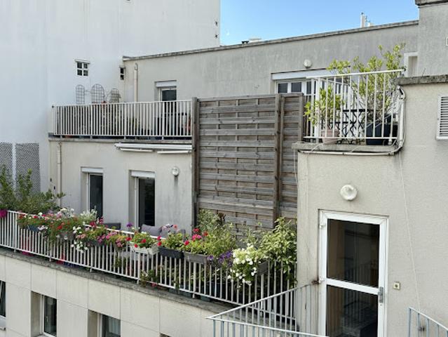 Vente Appartement 5 pièces 105.89 m2 Paris 20ème
