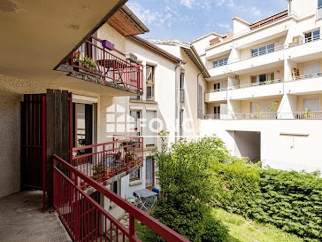Vente Appartement 5 pièces 105 m2 Grenoble