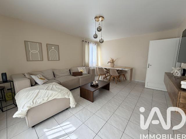 Vente Appartement 5 pièces 105 m2 Joue les tours