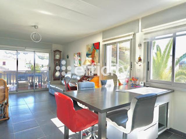 Vente Appartement 5 pièces 105 m2 Le Grau du Roi